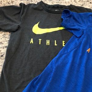 *SOLD*Nike dri fit shirts size M
